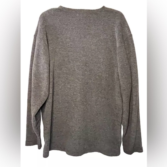 Liz Claiborne Women's Dark Gray V-Neck Long Sleeve Soft Sweater Size Large - Picture 2 of 5